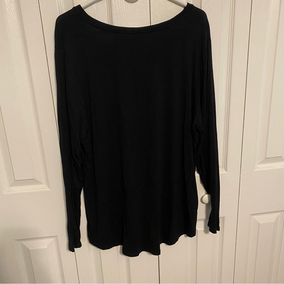 Bundle of 4 Old Navy Fall Long Sleeve Tops (1 Sweater,2 Shirts,1 Button Down) - Picture 10 of 13
